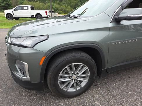 Used 2022 Chevrolet Traverse LT AWD/4WD image 13