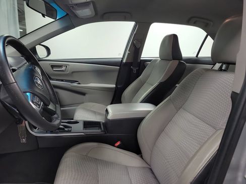 Used 2015 Toyota Camry SE FWD image 15