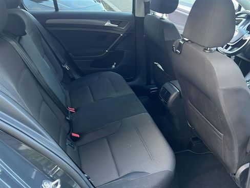 Used 2019 Volkswagen e-Golf SE w/ Driver Assistance Package image 13