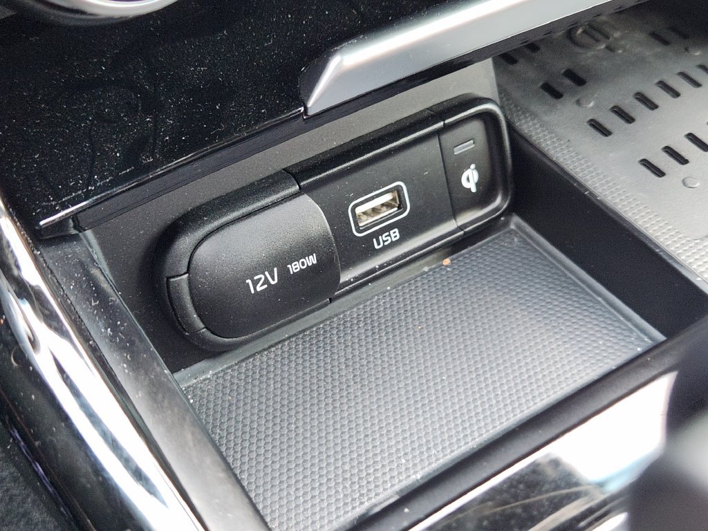 Used 2022 Kia Stinger GT-Line w/ Sun & Sound Package AWD/4WD image 21