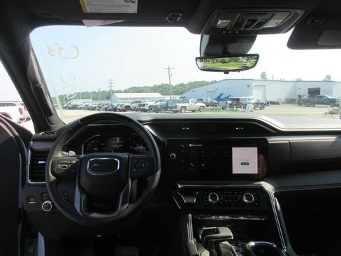 New 2026 GMC Sierra 1500 Denali Ultimate AWD/4WD image 16