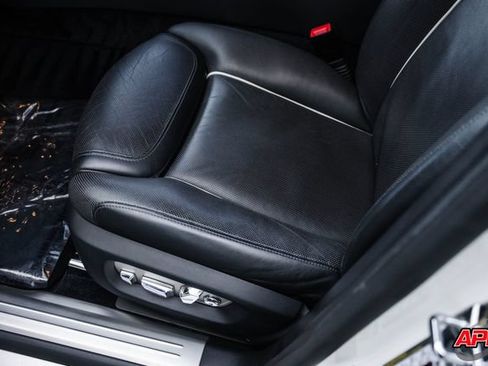 Used 2017 Rolls-Royce Ghost RWD image 74