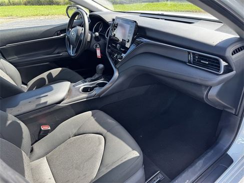 Used 2023 Toyota Camry LE image 15