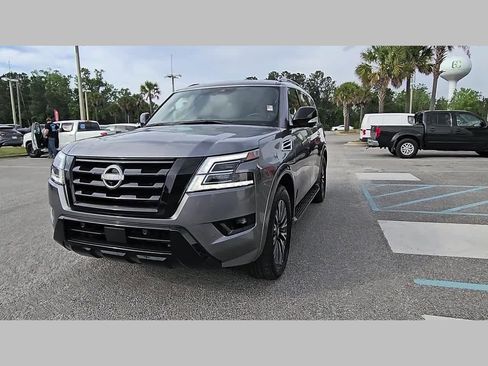 Used 2024 Nissan Armada SL w/ Midnight Edition Package image 21