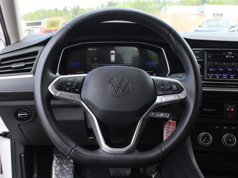 Used 2024 Volkswagen Jetta S FWD image 8