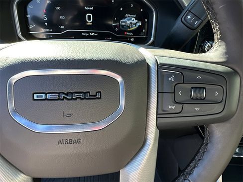 Used 2025 GMC Sierra 2500 Denali w/ Denali Reserve Package image 27