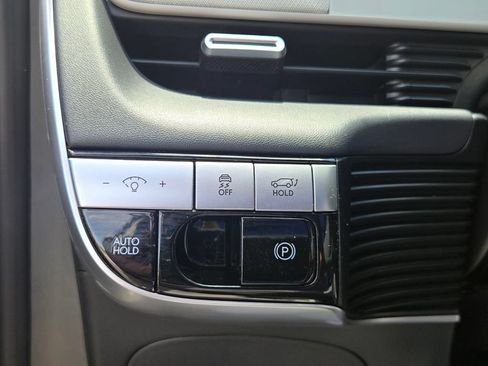 Used 2023 Hyundai Ioniq 5 Limited AWD/4WD image 25