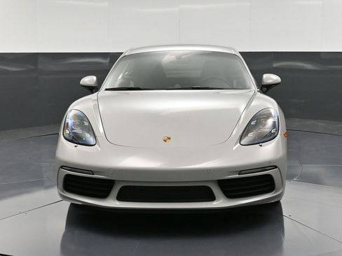 Used 2024 Porsche 718 Cayman image 11