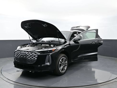 New 2026 Audi Q5 Premium AWD/4WD image 29