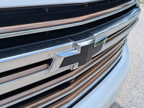 Used 2022 Chevrolet Tahoe High Country AWD/4WD image 6