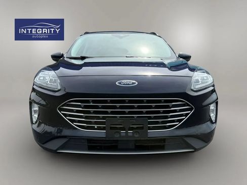 Used 2021 Ford Escape Titanium w/ Titanium Elite Package AWD/4WD image 8