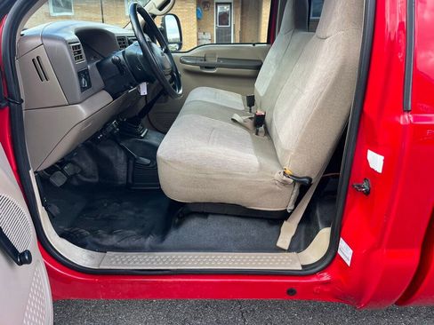 Used 2001 Ford F250 4x4 Regular Cab Super Duty image 57