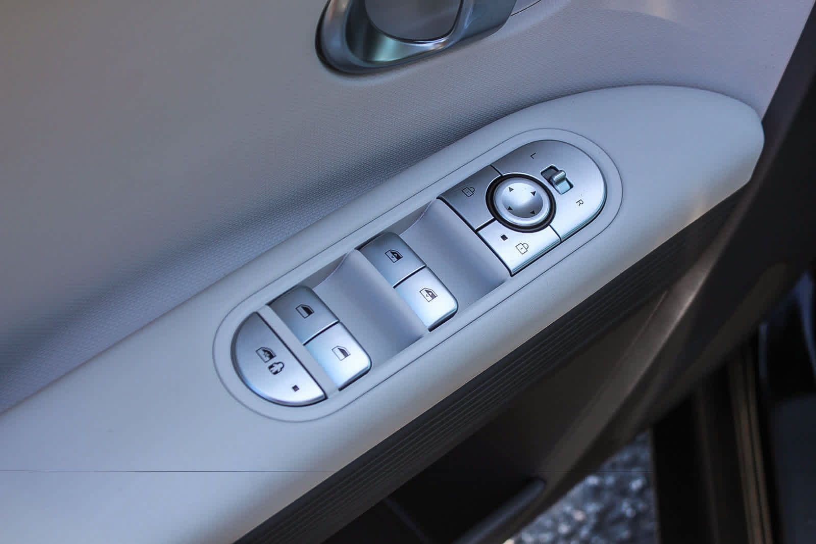 Used 2024 Hyundai Ioniq 5 SEL RWD image 26