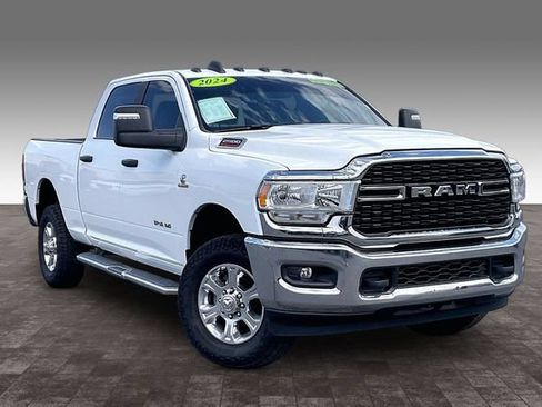 Certified 2024 RAM 2500 Big Horn AWD/4WD image 11