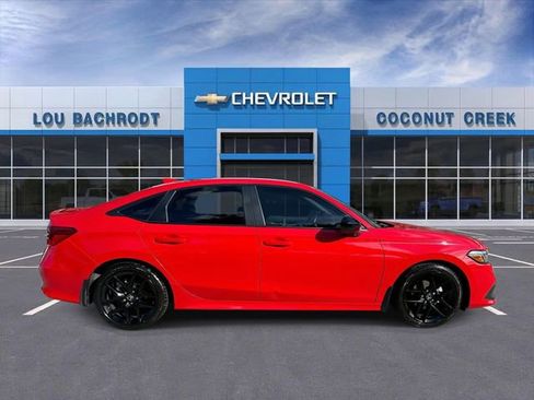 Used 2024 Honda Civic Sport image 9