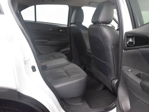 Used 2024 Mitsubishi Eclipse Cross SE image 18