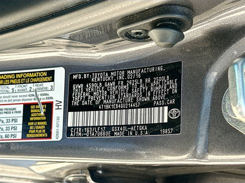 Used 2016 Toyota Avalon XLE Premium image 32