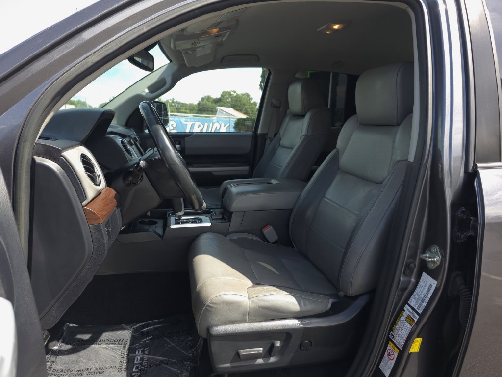 Used 2019 Toyota Tundra Limited w/ Limited Premium Package AWD/4WD image 11