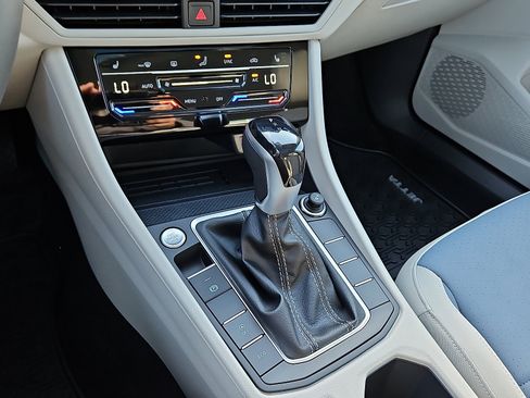 New 2026 Volkswagen Jetta SE image 14