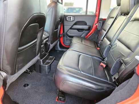 Used 2022 Jeep Wrangler Unlimited Sahara w/ Dual Top Group image 14