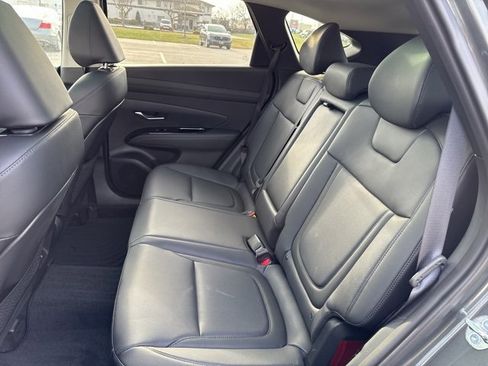 Used 2025 Hyundai Tucson Limited image 10