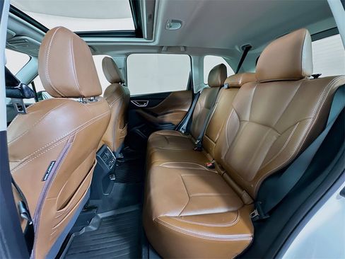 Used 2019 Subaru Forester Touring w/ Popular Package #3 image 17