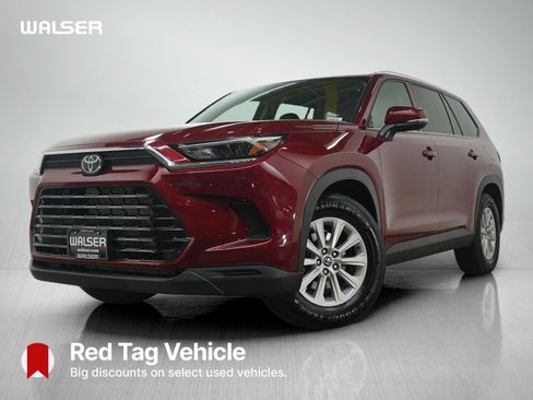 Used 2025 Toyota Grand Highlander AWD image 1