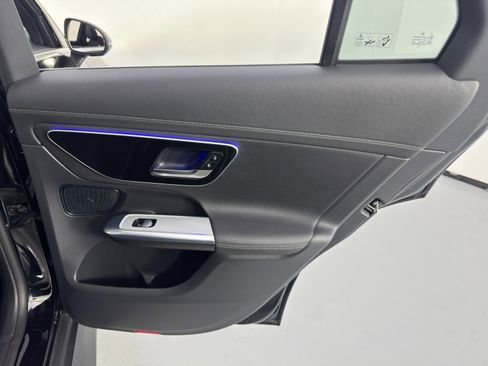 Used 2024 Mercedes-Benz GLC 300 image 51