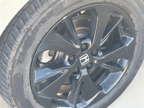 Used 2023 Honda Odyssey Sport image 11