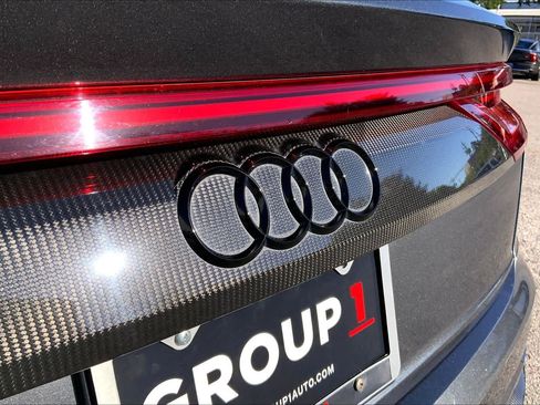 Used 2023 Audi RS Q8 AWD/4WD image 10