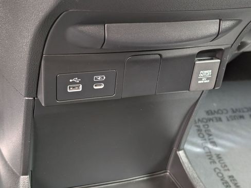 Used 2025 Honda Odyssey Sport-L image 25