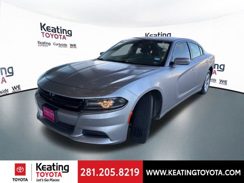 Used 2018 Dodge Charger SXT image 7