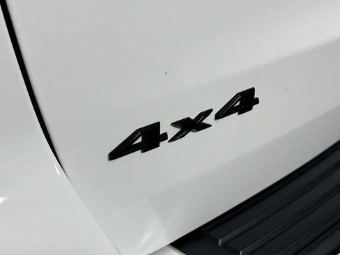 Used 2022 Jeep Grand Cherokee Laredo X AWD/4WD image 7
