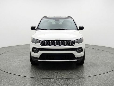 Used 2025 Jeep Compass Limited AWD/4WD image 2