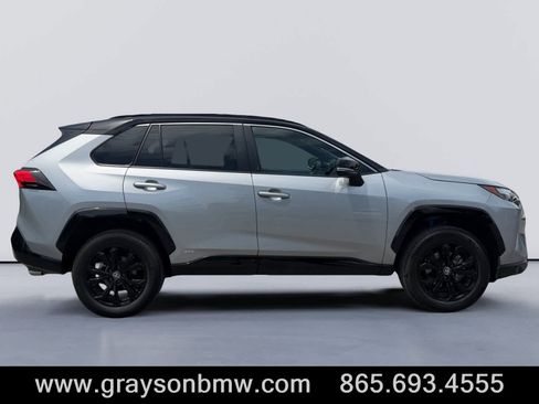 Used 2024 Toyota RAV4 XSE AWD/4WD image 2