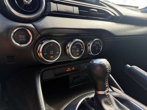 Used 2022 MAZDA MX-5 Miata Grand Touring image 23