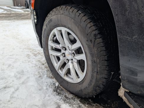 Used 2022 Chevrolet Tahoe LT image 12