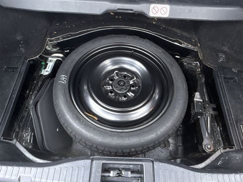 Used 2015 Lexus IS 250C image 44