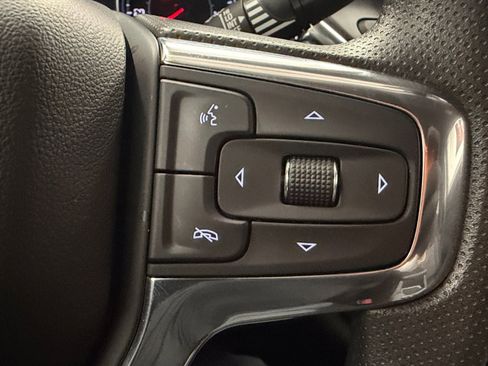 Used 2024 Chevrolet Blazer LT w/ Convenience Package FWD image 38
