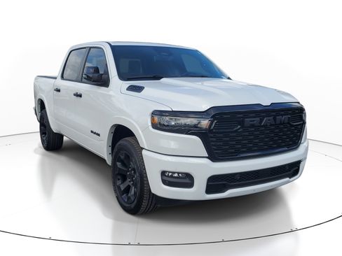 Used 2025 RAM 1500 Big Horn AWD/4WD image 2