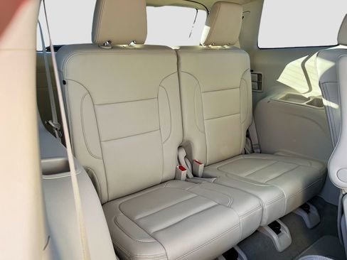 Used 2023 GMC Acadia Denali w/ Denali Ultimate Package image 29