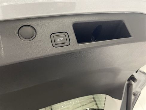 New 2026 GMC Terrain Denali w/ LPO, Floor Liner Package image 16