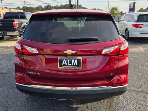 Used 2018 Chevrolet Equinox LT image 10