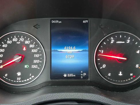 Used 2025 Mercedes-Benz Sprinter 2500 image 29