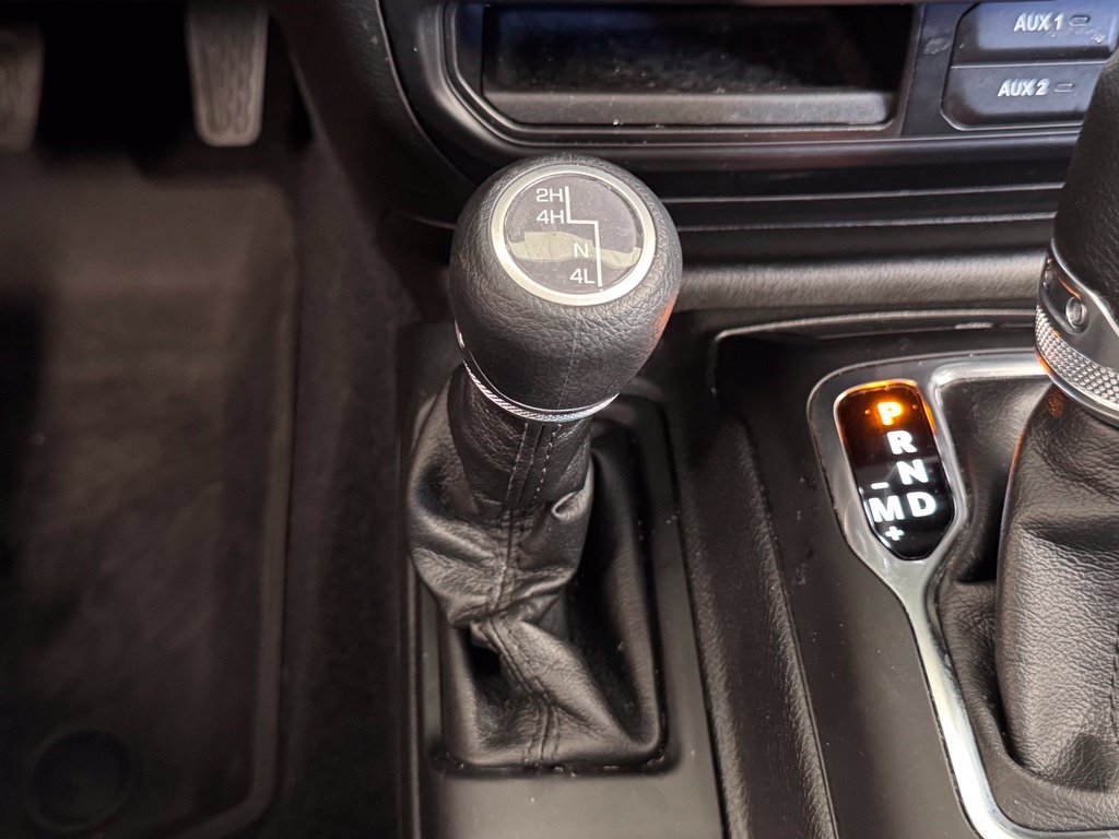 Used 2023 Jeep Wrangler Unlimited Sport AWD/4WD image 5