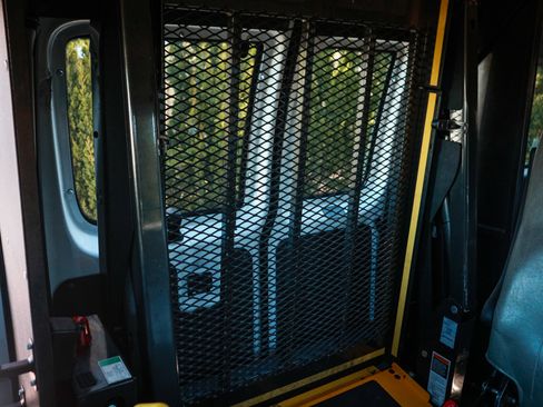 Used 2014 Ford E-250 and Econoline 250 Extended w/ Power Group image 30