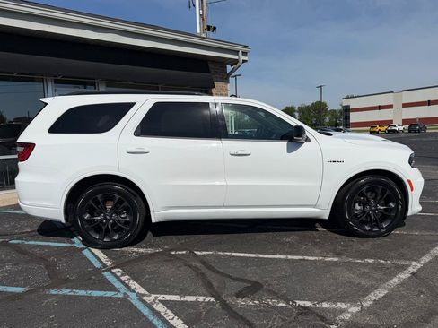 Used 2023 Dodge Durango R/T w/ Blacktop Package AWD/4WD image 6