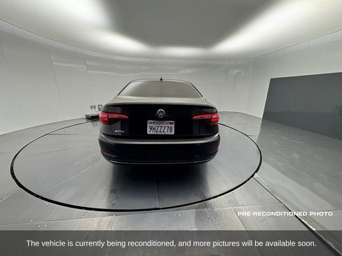 Used 2019 Volkswagen Jetta S w/ Driver Assistance Package image 4