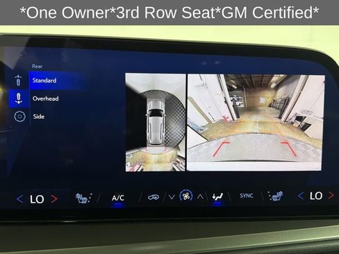 Used 2024 Chevrolet Traverse LT image 31