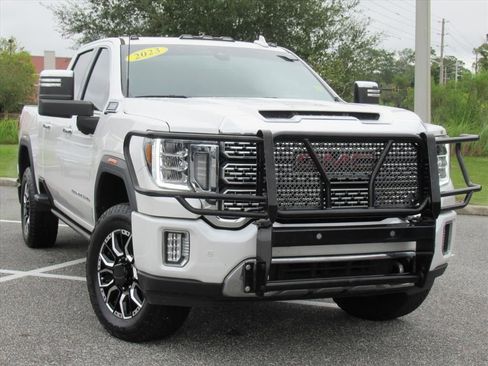 Used 2023 GMC Sierra 2500 Denali w/ Denali Ultimate Package image 3